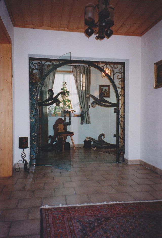 Panagiotis Kapsalis in Garching an der Alz - Kunstschmiede, Schlosserei und Spenglerei
